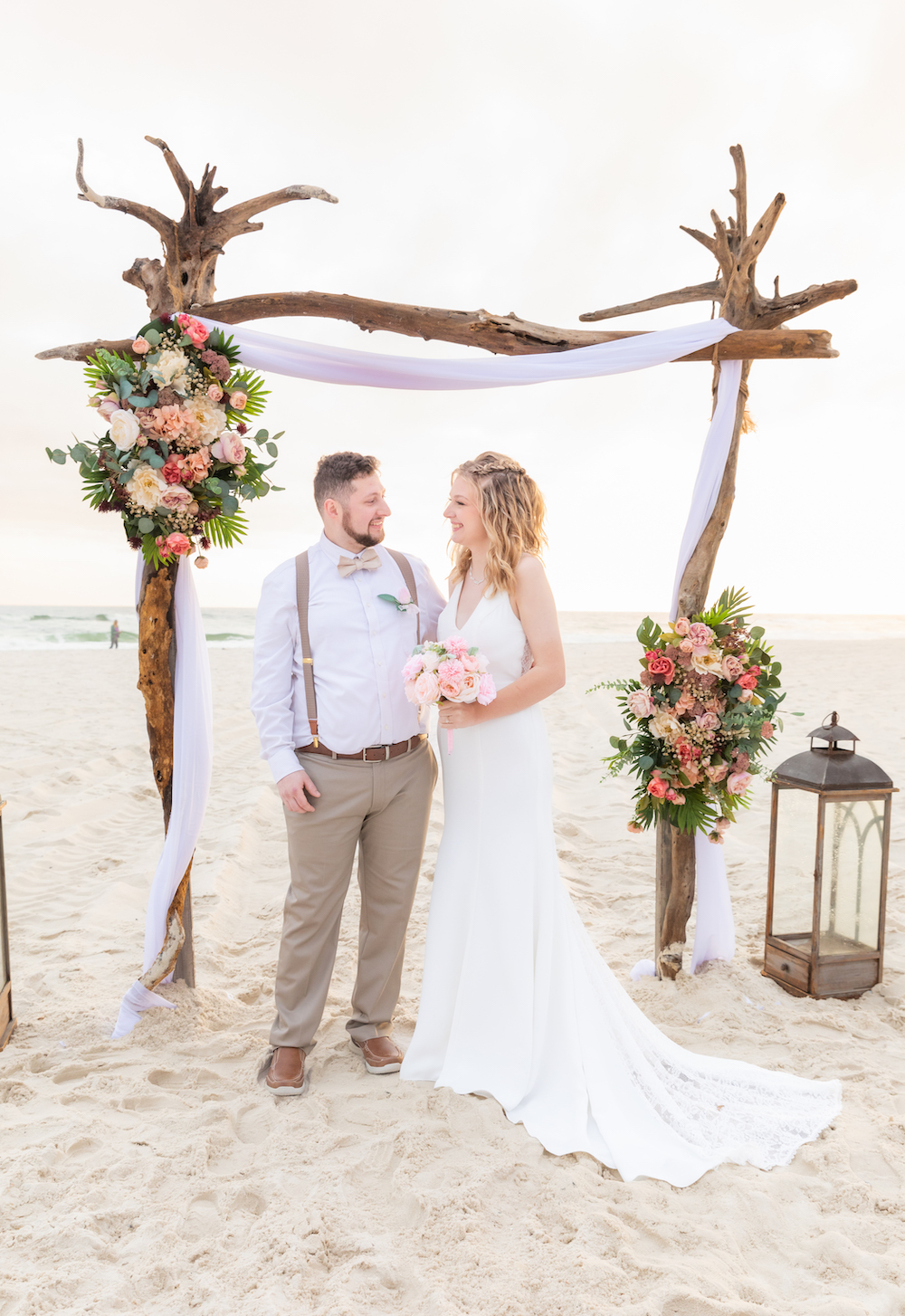 Gulf Shores Driftwood Wedding